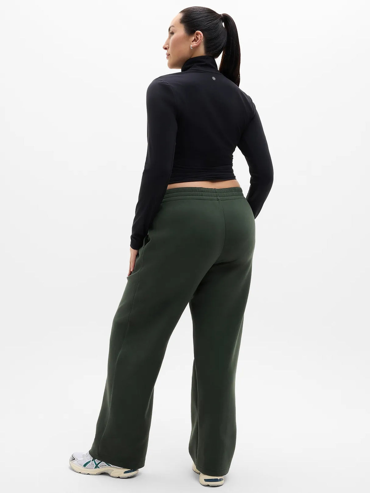 Form Knit Mid Rise Straight Pant