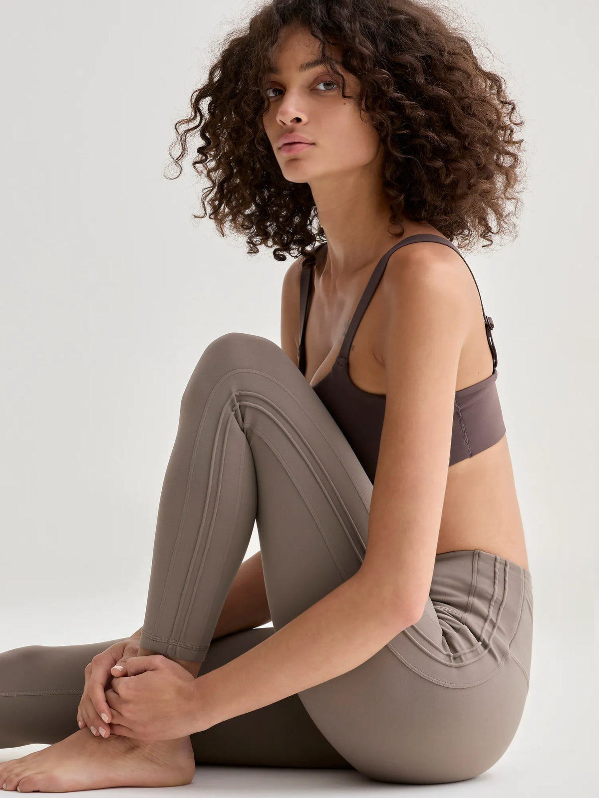 Salutation Pintuck High Rise 7/8 Legging