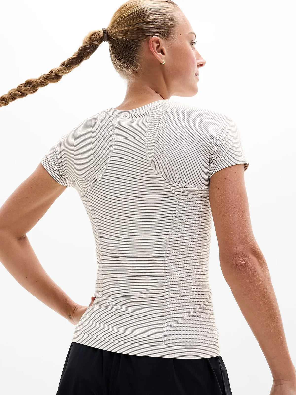 Momentum Seamless Tee