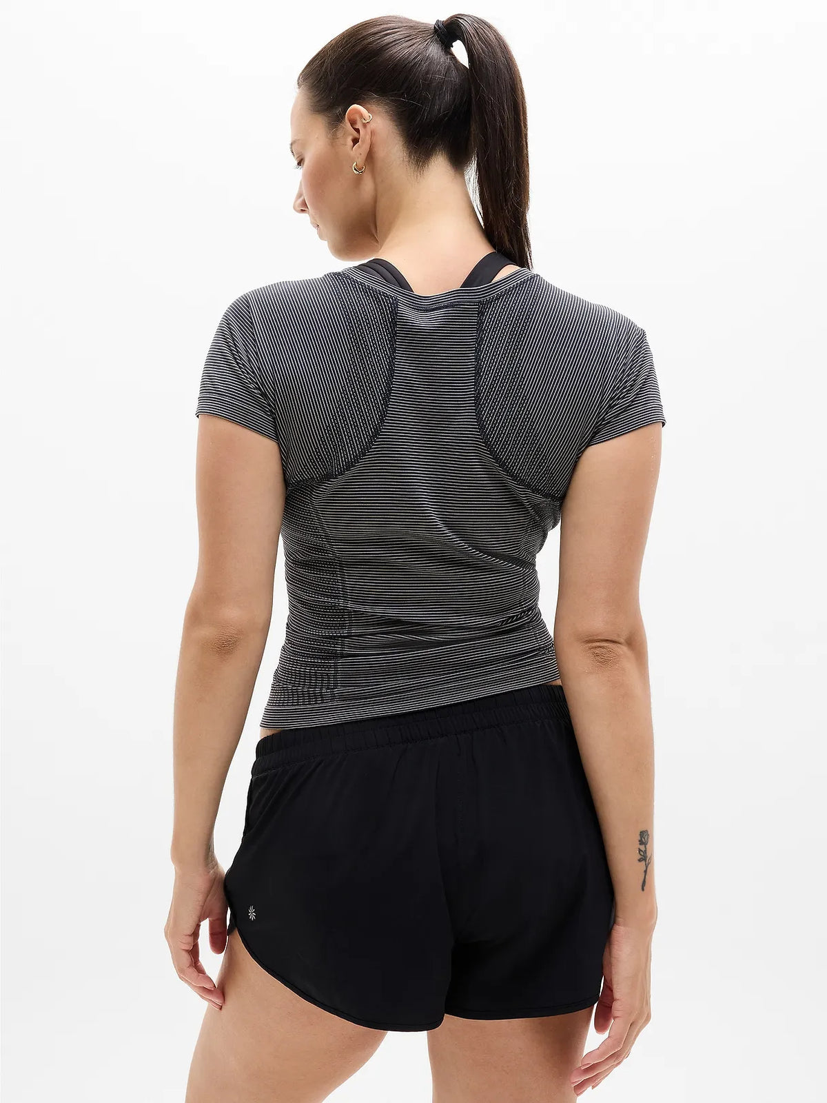 Momentum Seamless Tee