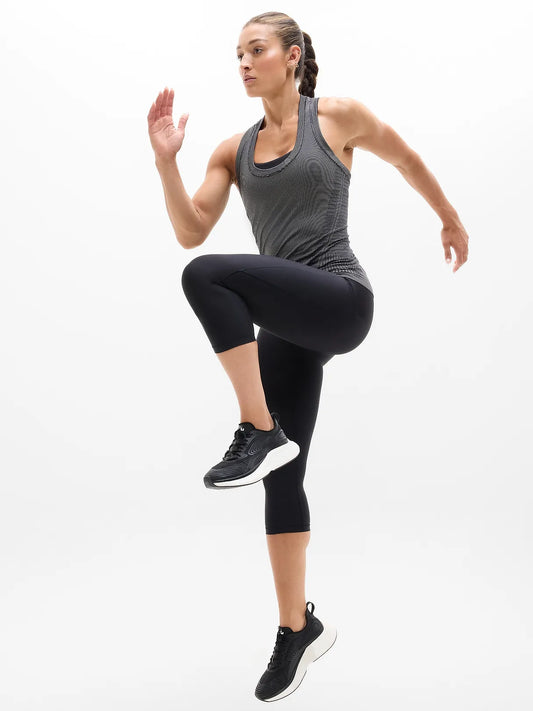 Momentum Seamless Tank