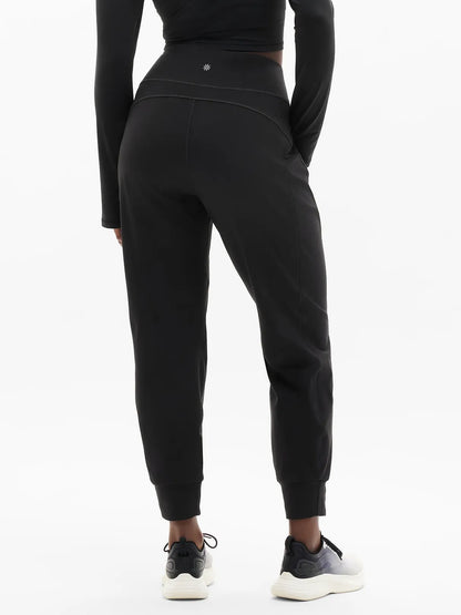 Rainier Mid Rise Jogger