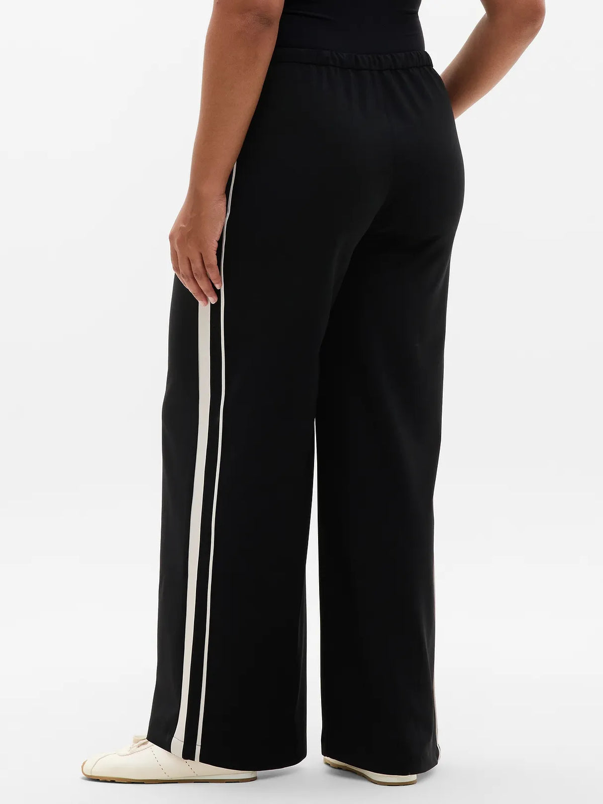 MVP Mid Rise Side Stripe Pant