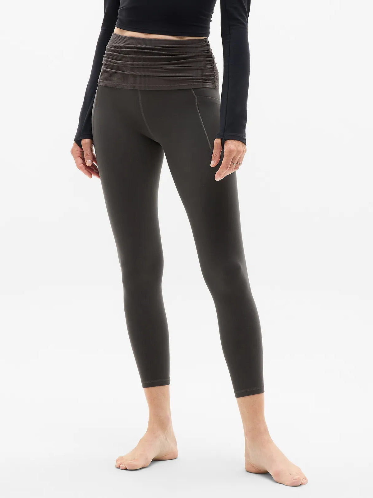 Salutation Stash Fold Over 7/8 Legging