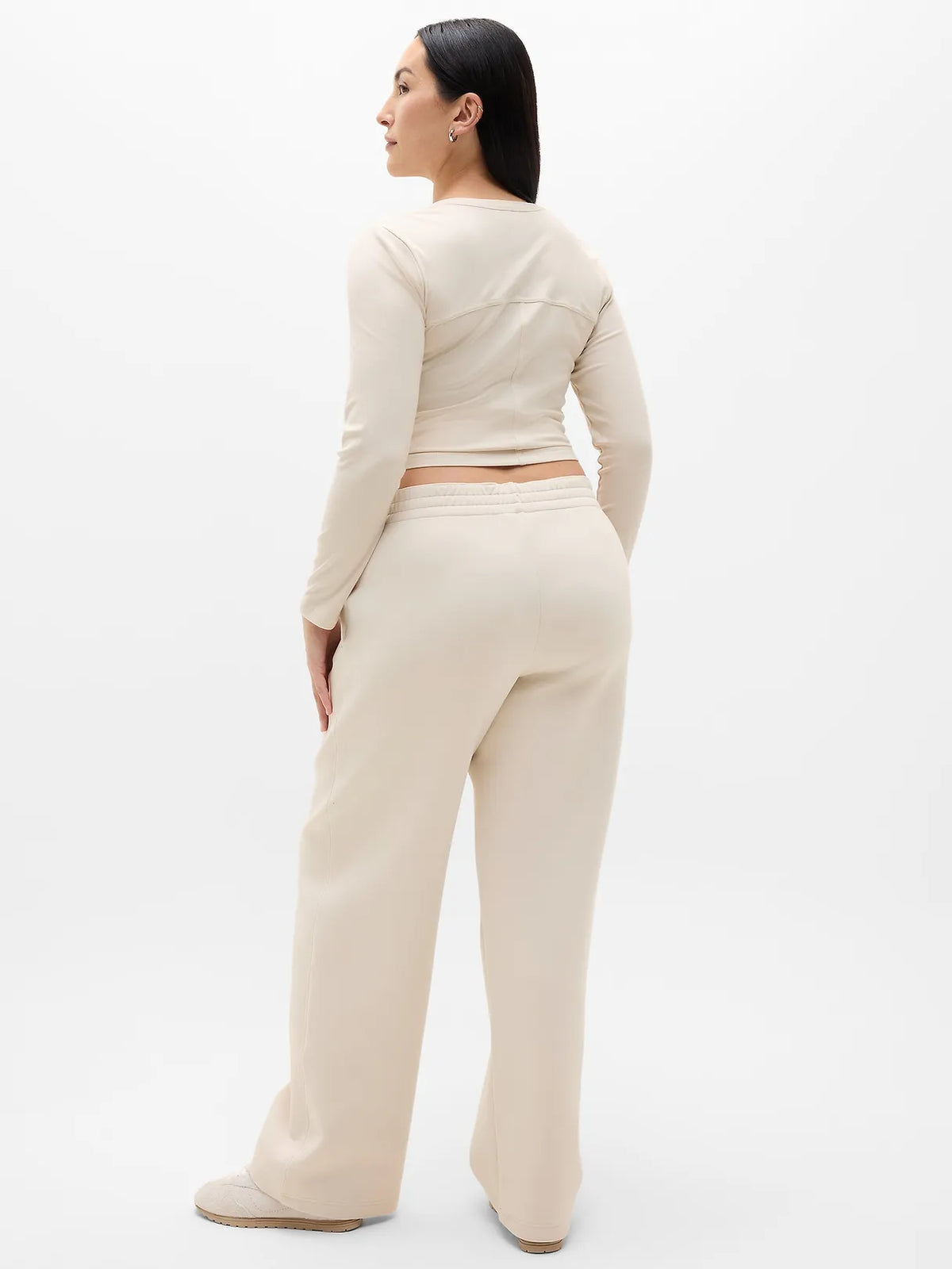 Form Knit Mid Rise Straight Pant