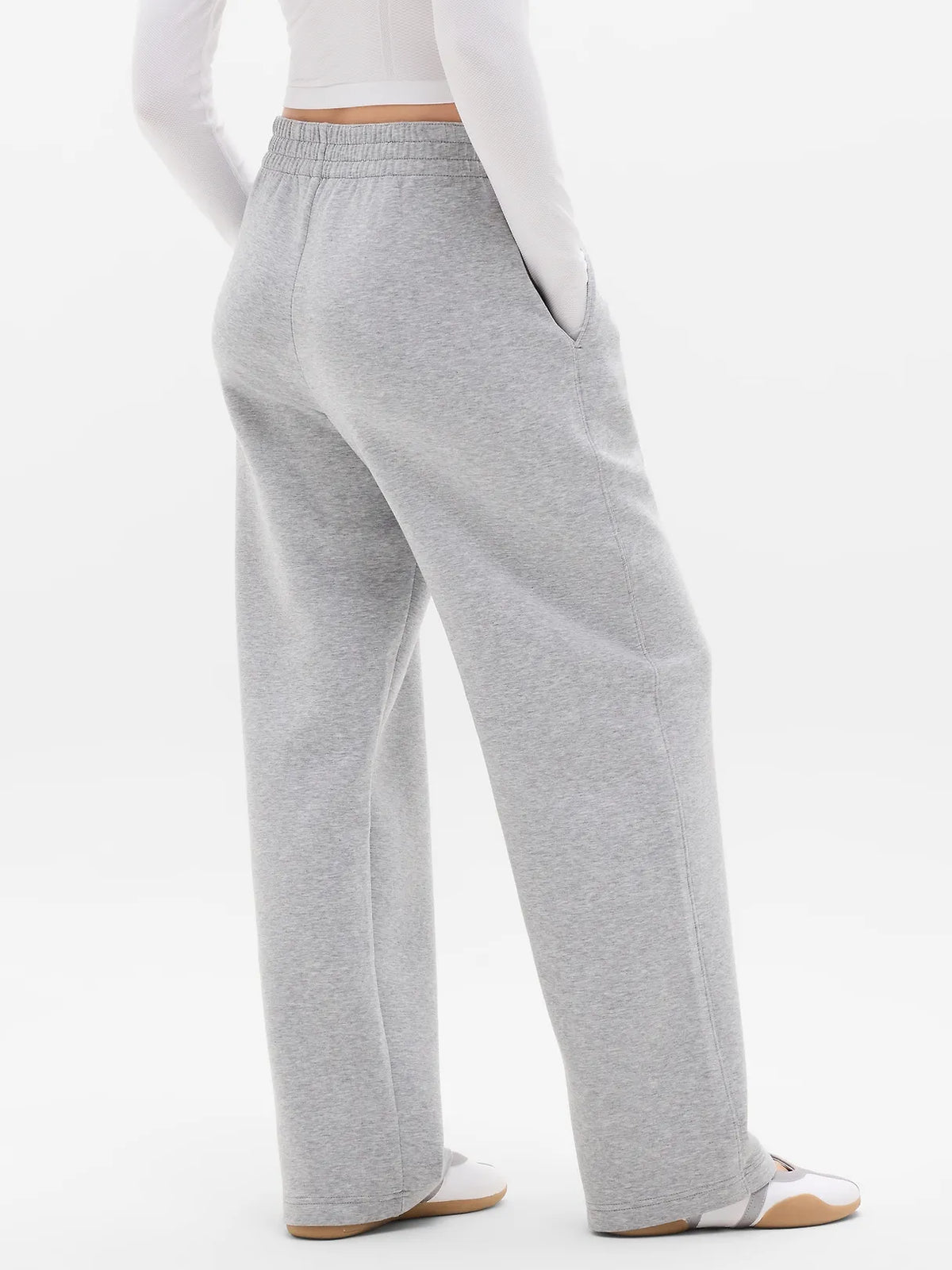 Form Knit Mid Rise Straight Pant