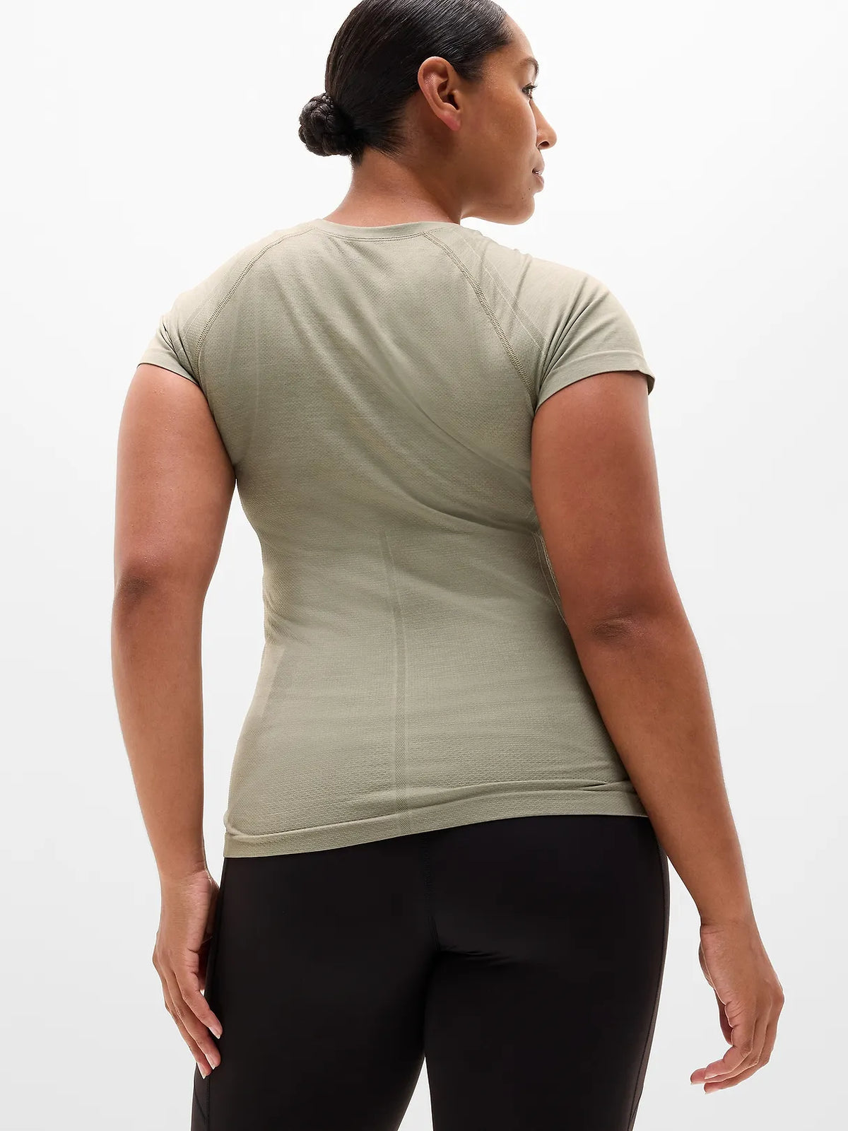 Momentum Flex Tee