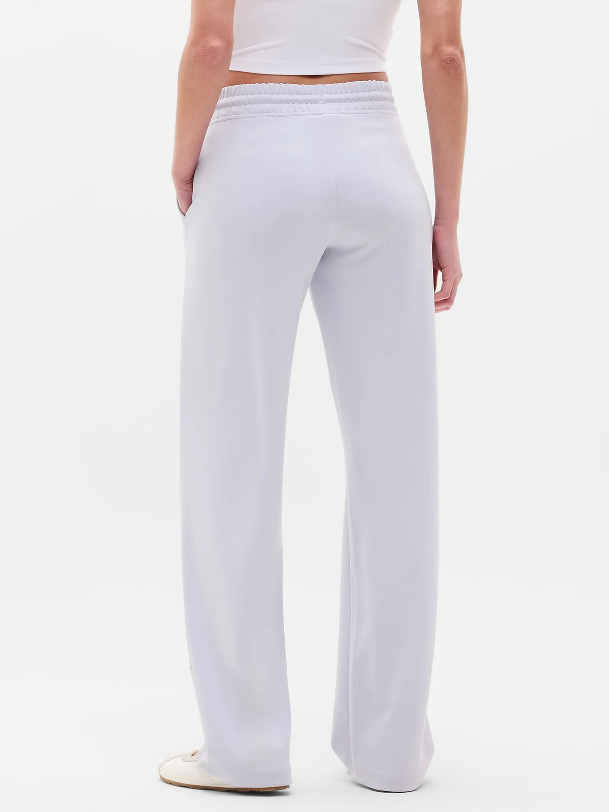 Seasoft Mid Rise Straight Pant