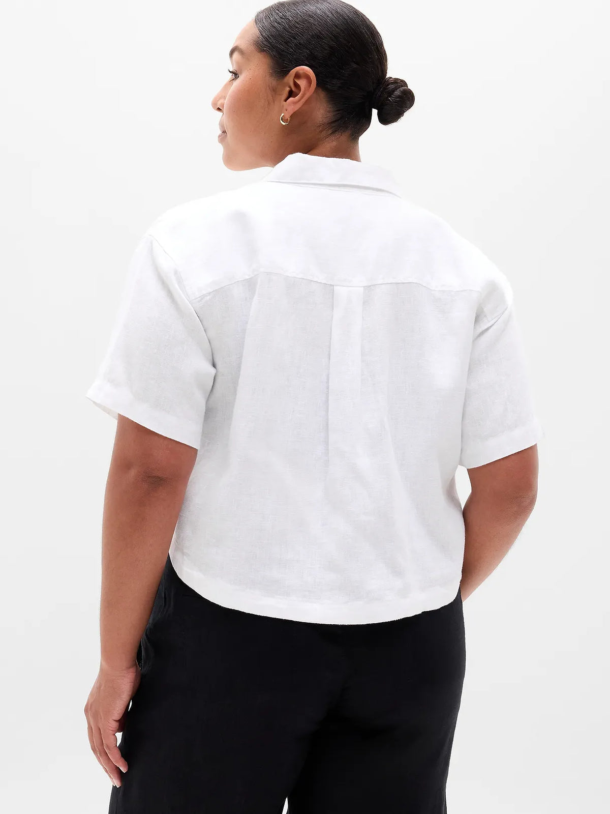 Retreat Linen Short Sleeve Shirt