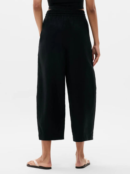 Retreat Linen Easy Barrel Crop Pant