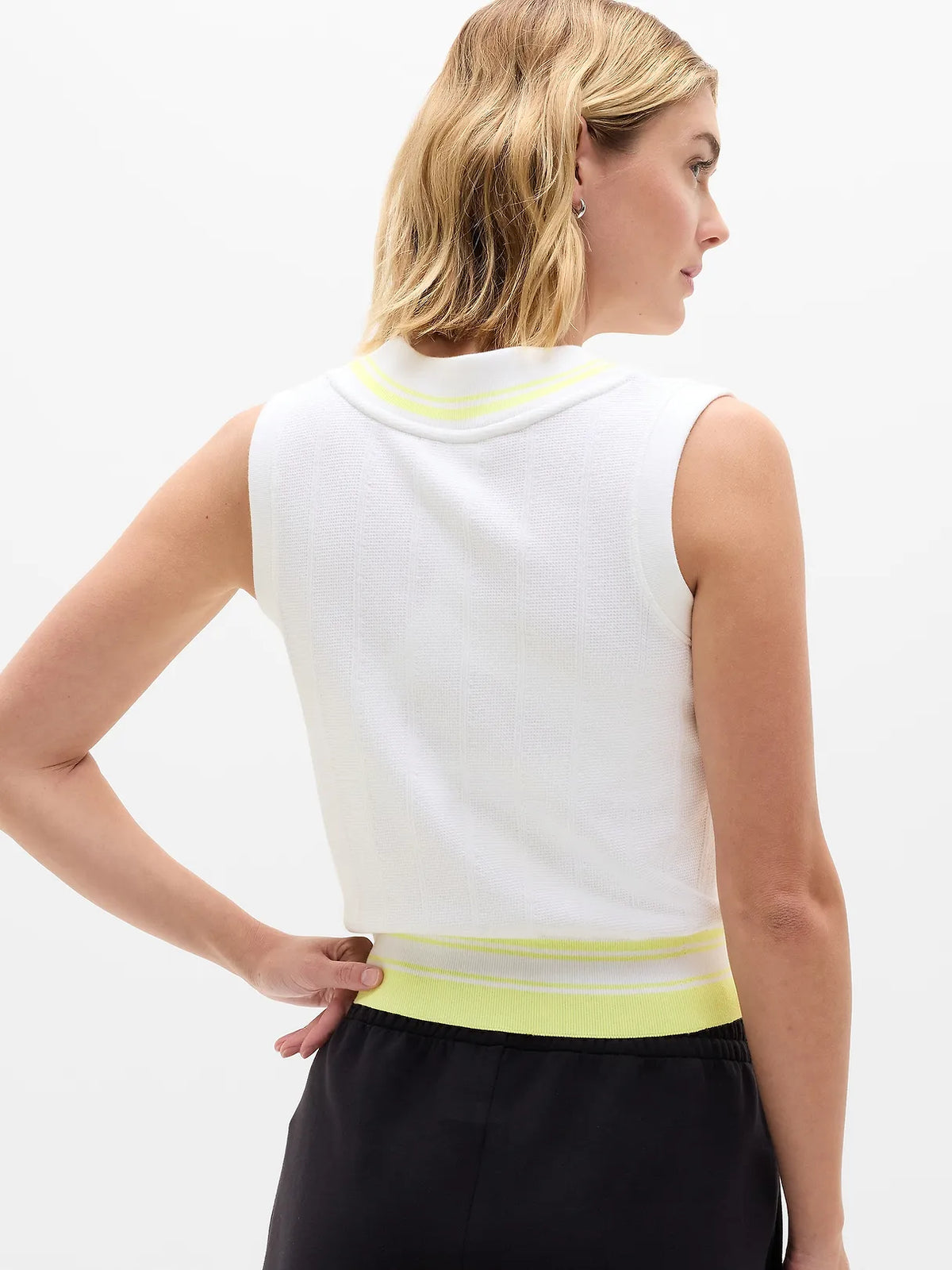 Seamless Sweater Vest
