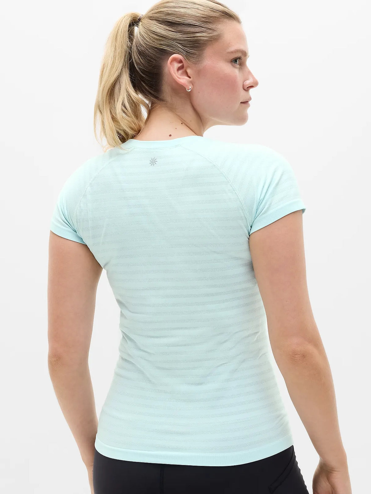 Momentum Flex Tee