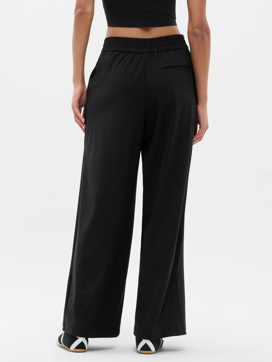 Pinnacle High Rise Trouser