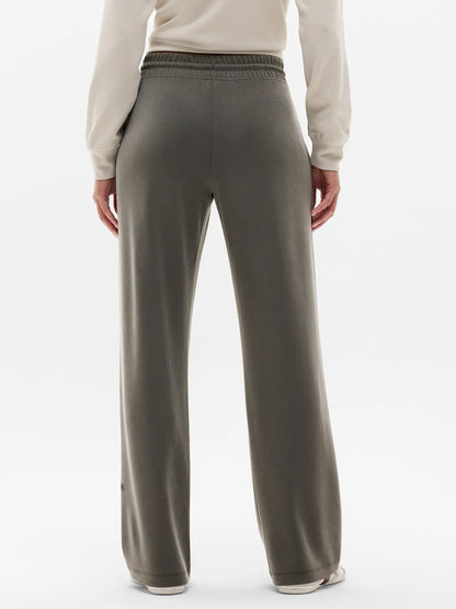 Seasoft Mid Rise Straight Pant