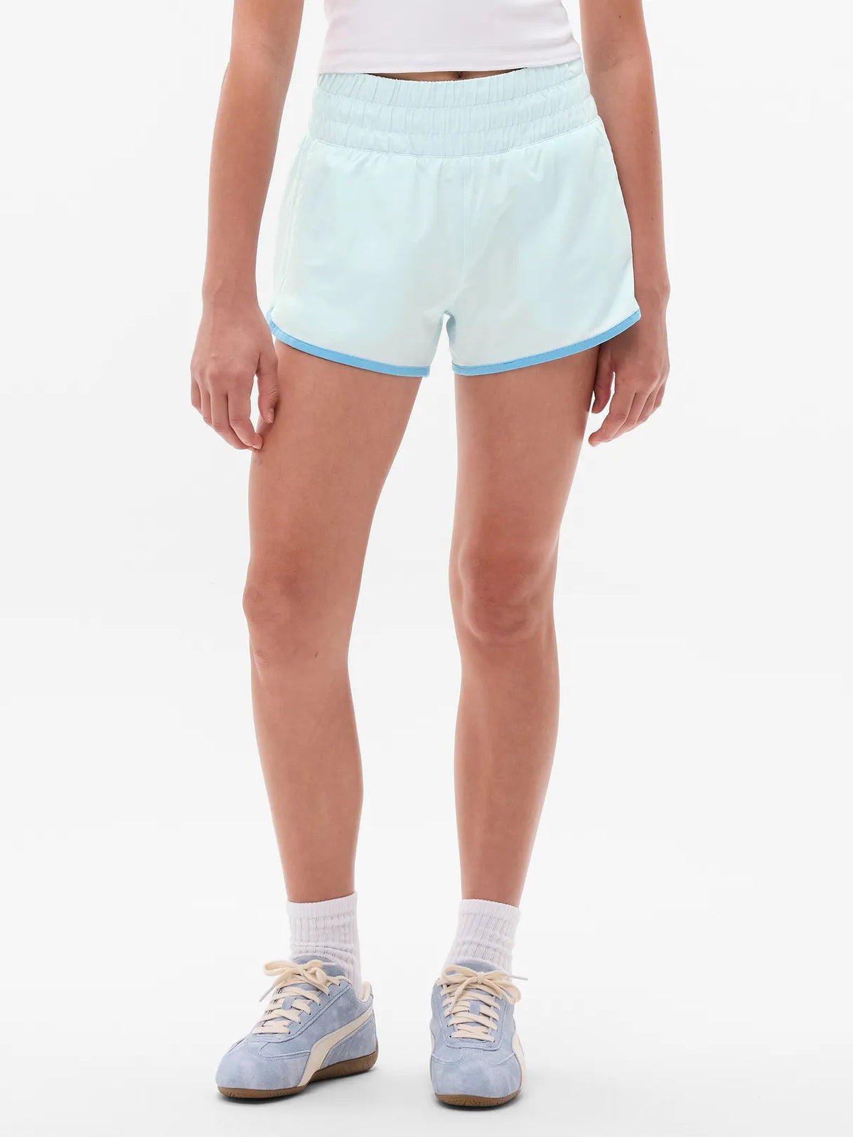 Athleta Girl Run Free 2.5" Short