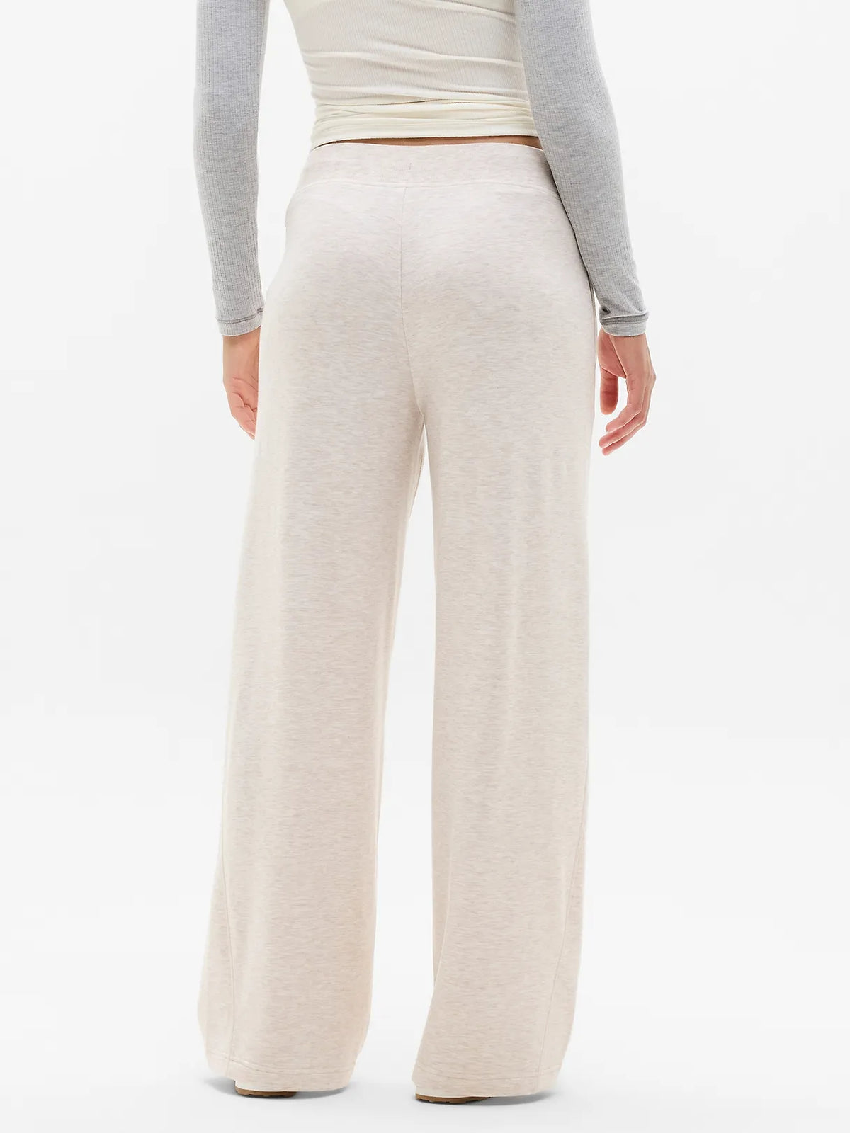 Coaster Luxe Straight Leg Pant
