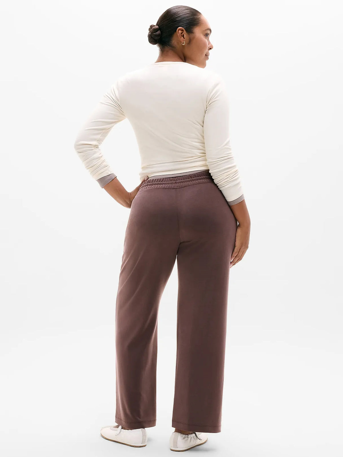 Seasoft Mid Rise Straight Pant