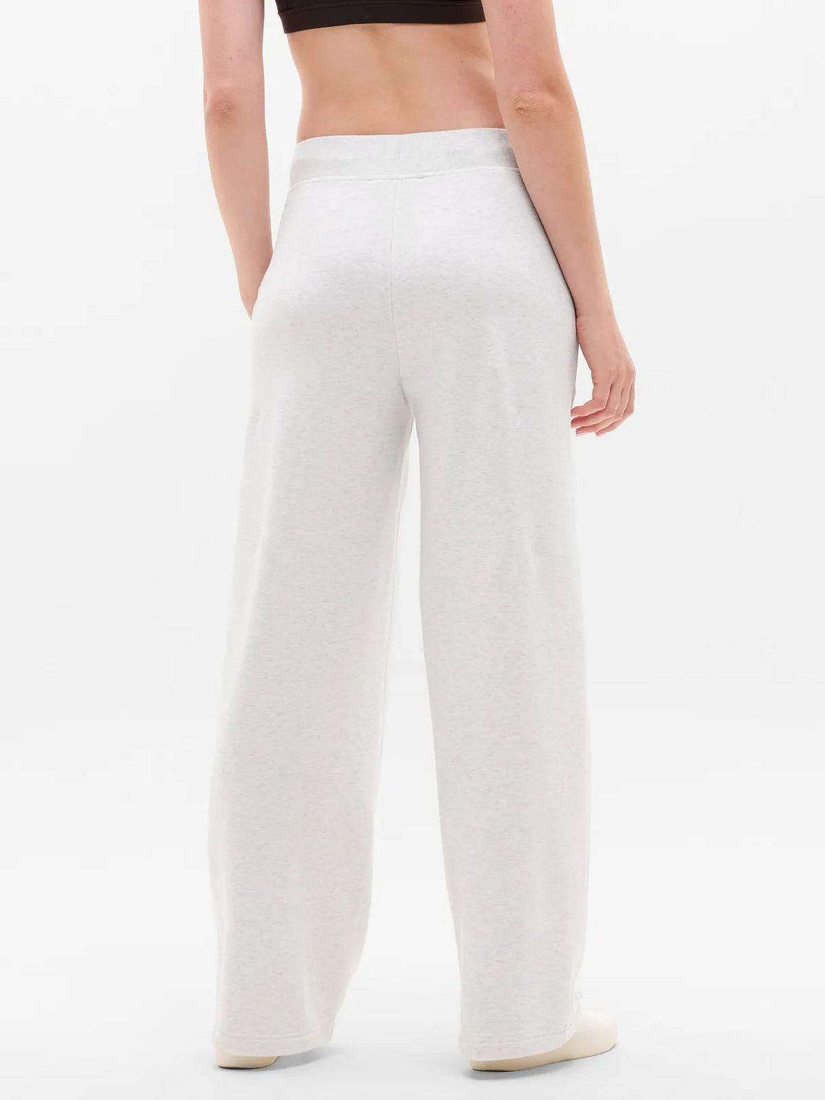 Coaster Luxe Straight Leg Pant