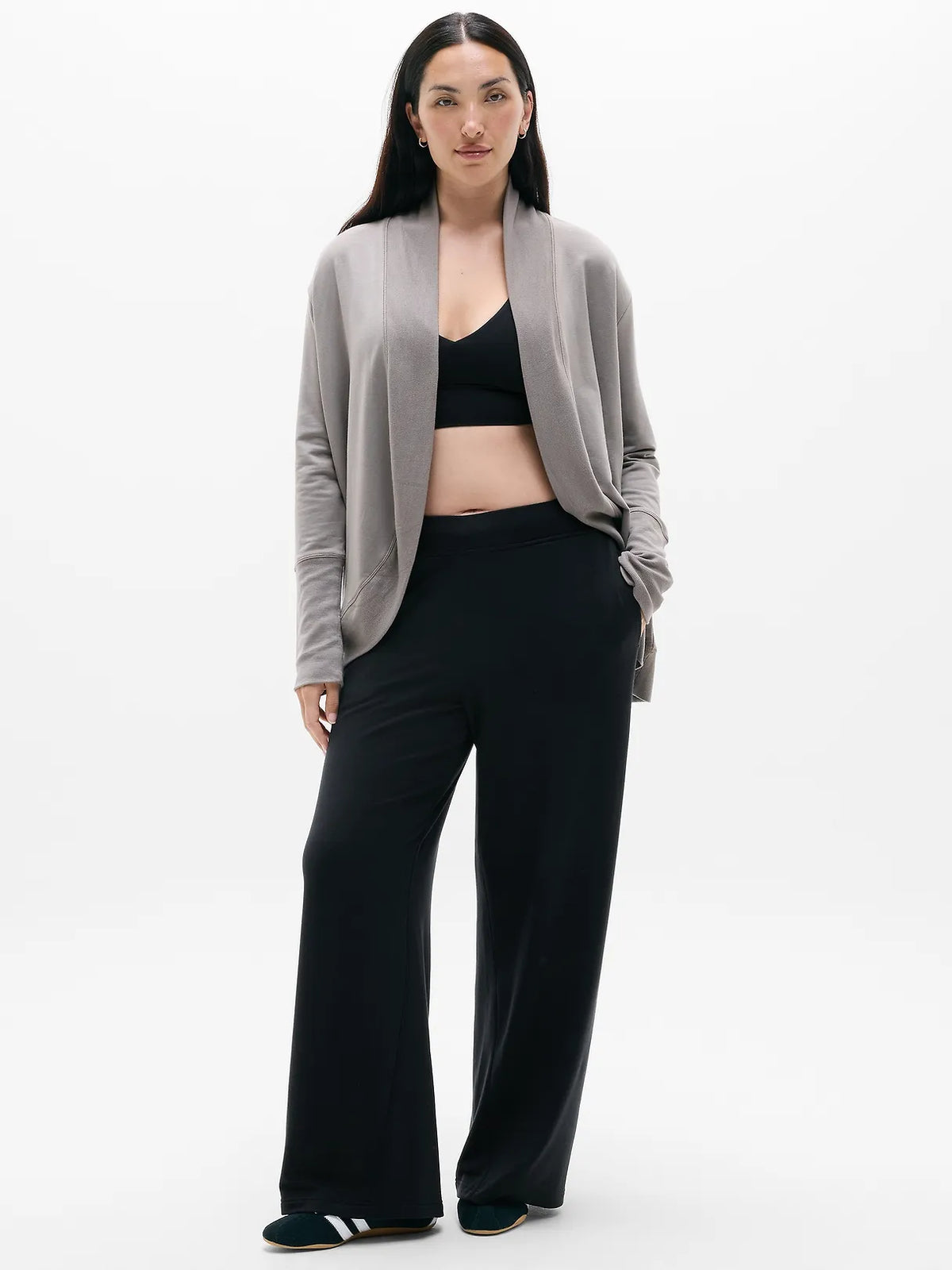 Coaster Luxe Straight Leg Pant