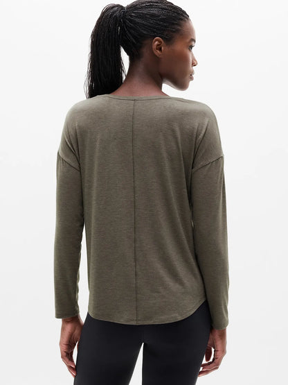 Move With Ease Top