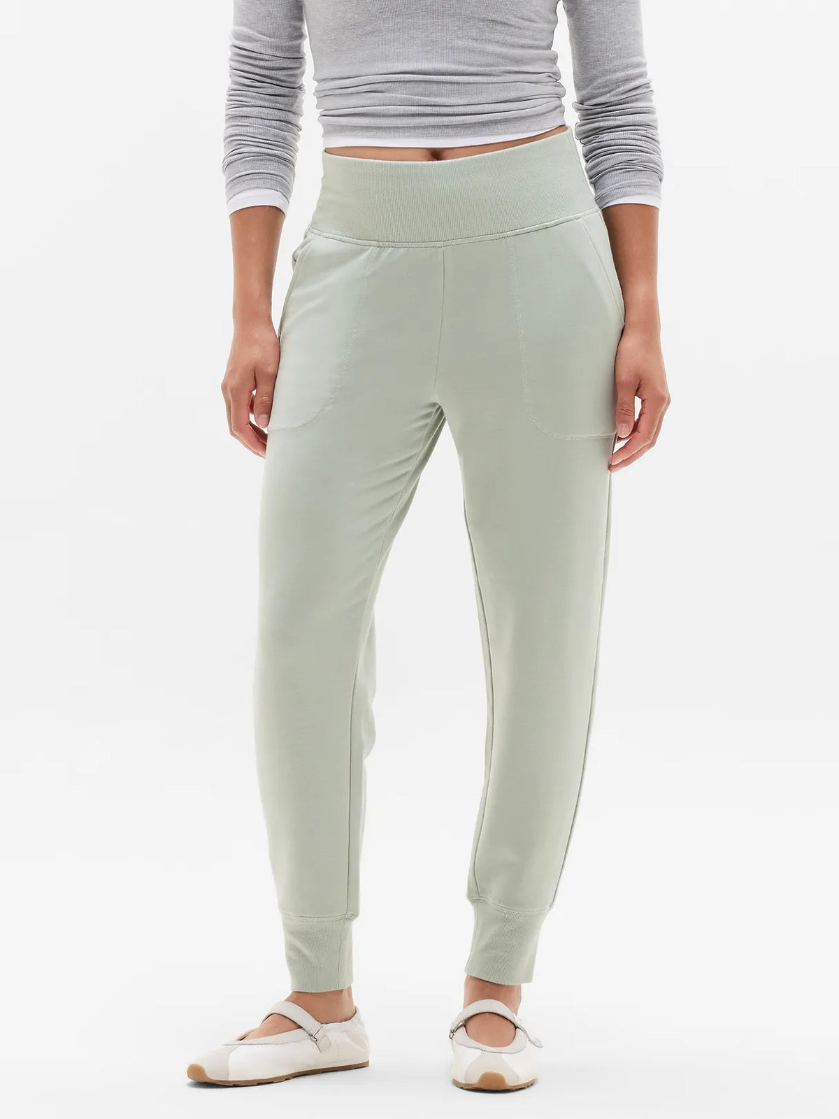 Coaster Luxe High Rise Jogger