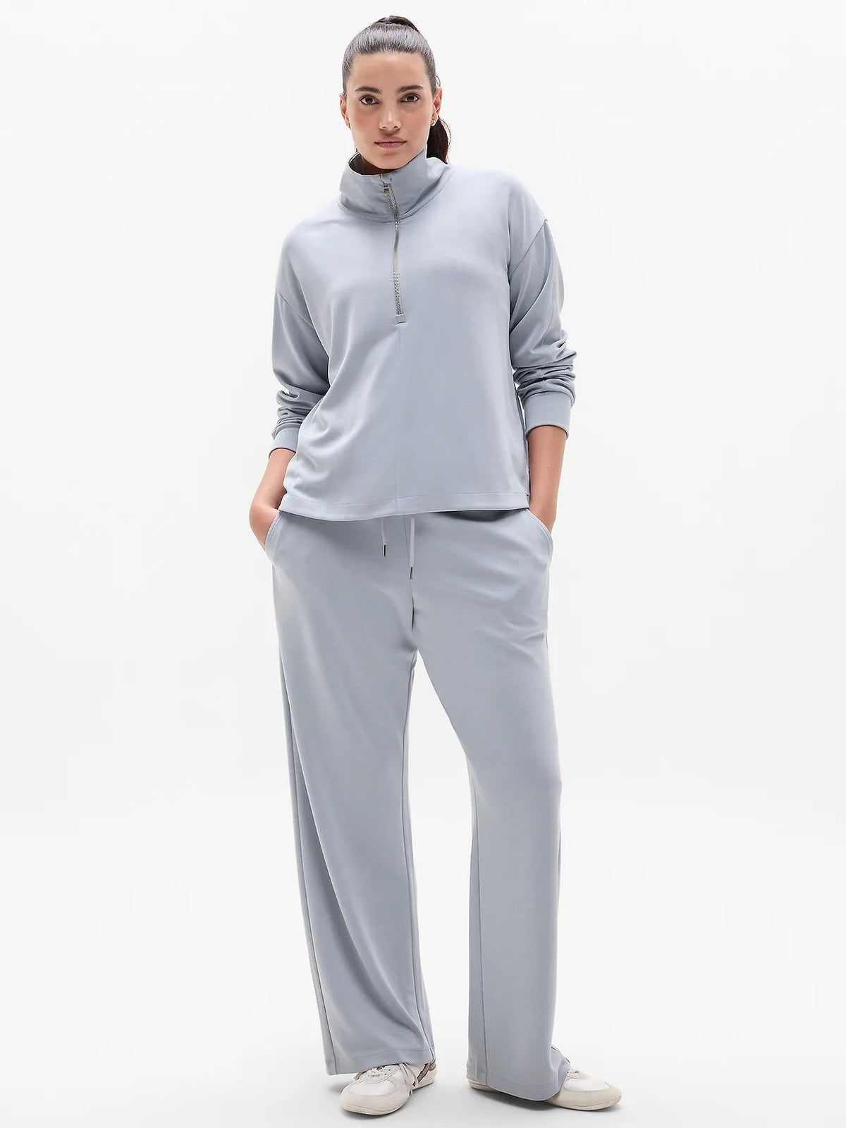 Seasoft Mid Rise Straight Pant