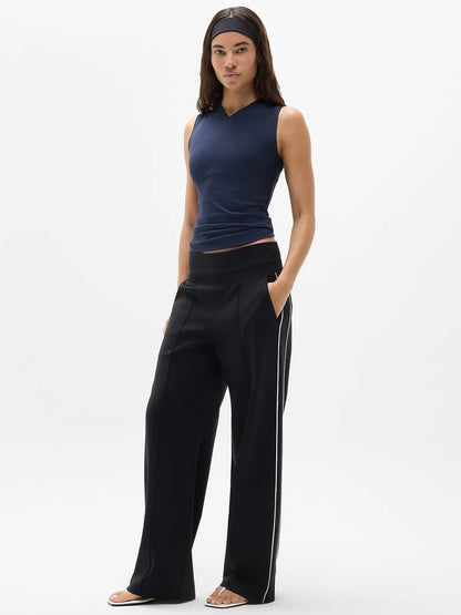 Signature Rib V-Neck Muscle Tank