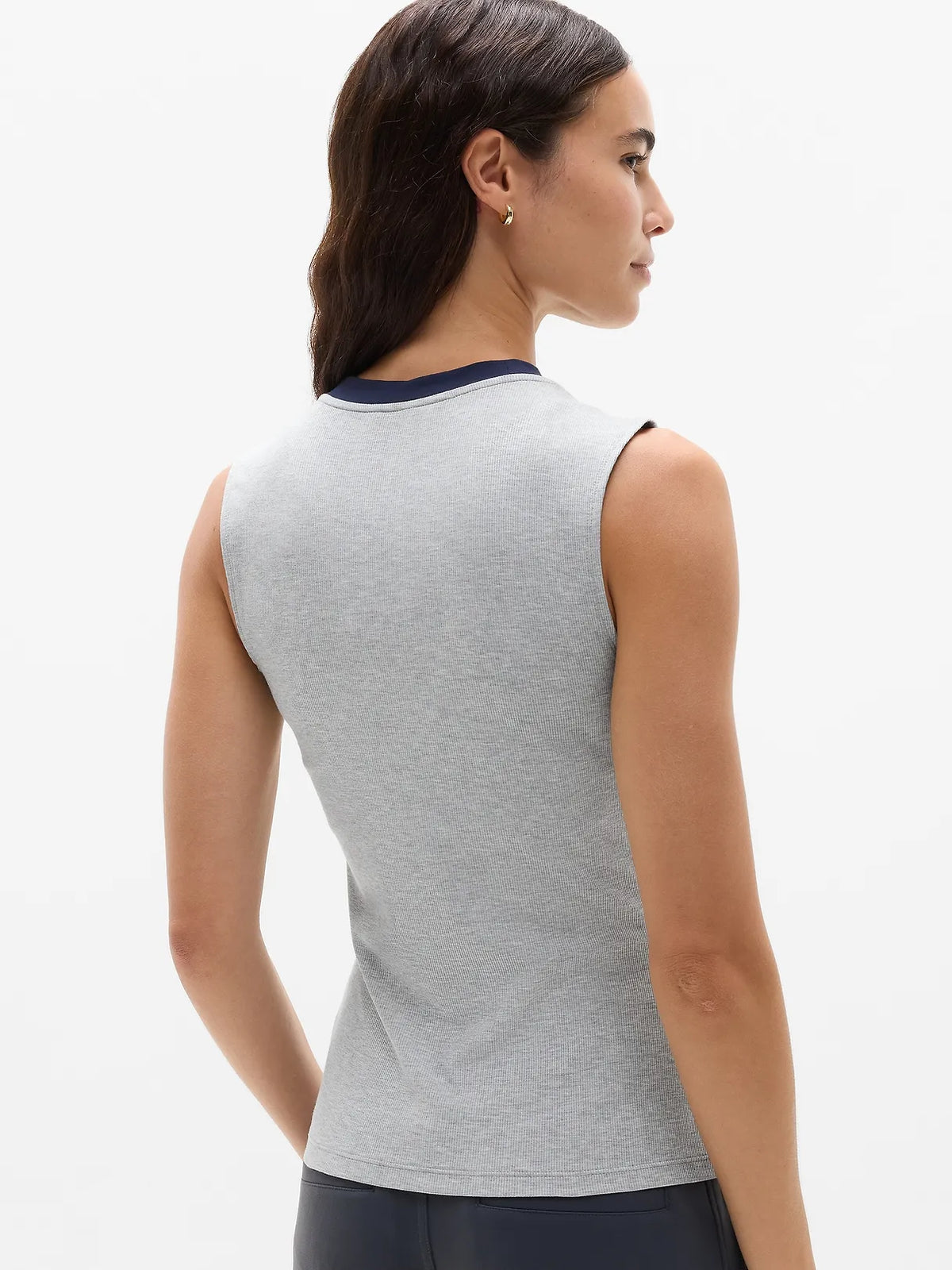 Signature Rib V-Neck Muscle Tank
