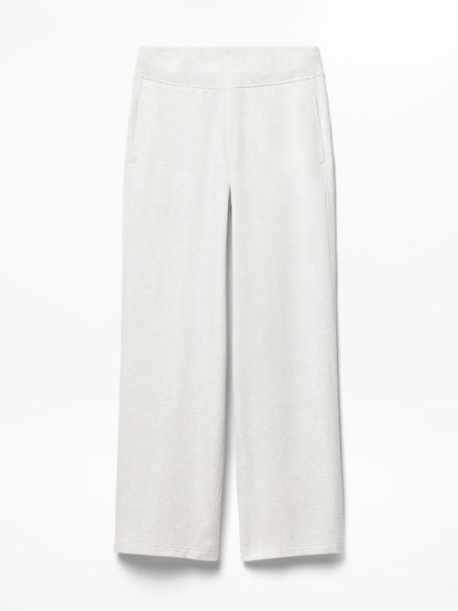 Coaster Luxe Straight Leg Pant